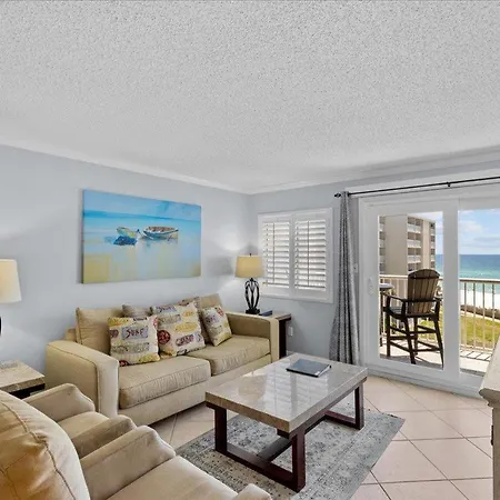 Holiday Surf And Racquet Unit 508